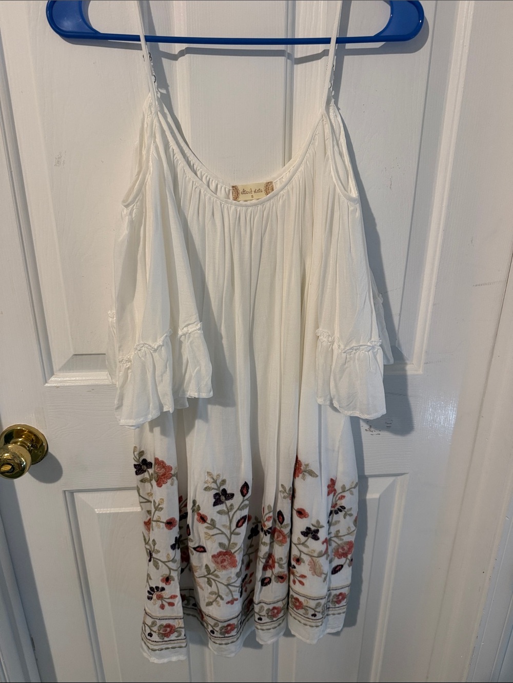 Altar'd State White Floral Embroidered Cold-Shoulder Dress